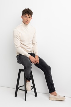 Casual Friday, Pulover slim fit din amestec de lana cu guler inalt, Maro nisip Casual Friday, Pulover slim fit din amestec de lana cu guler inalt, Maro nisip