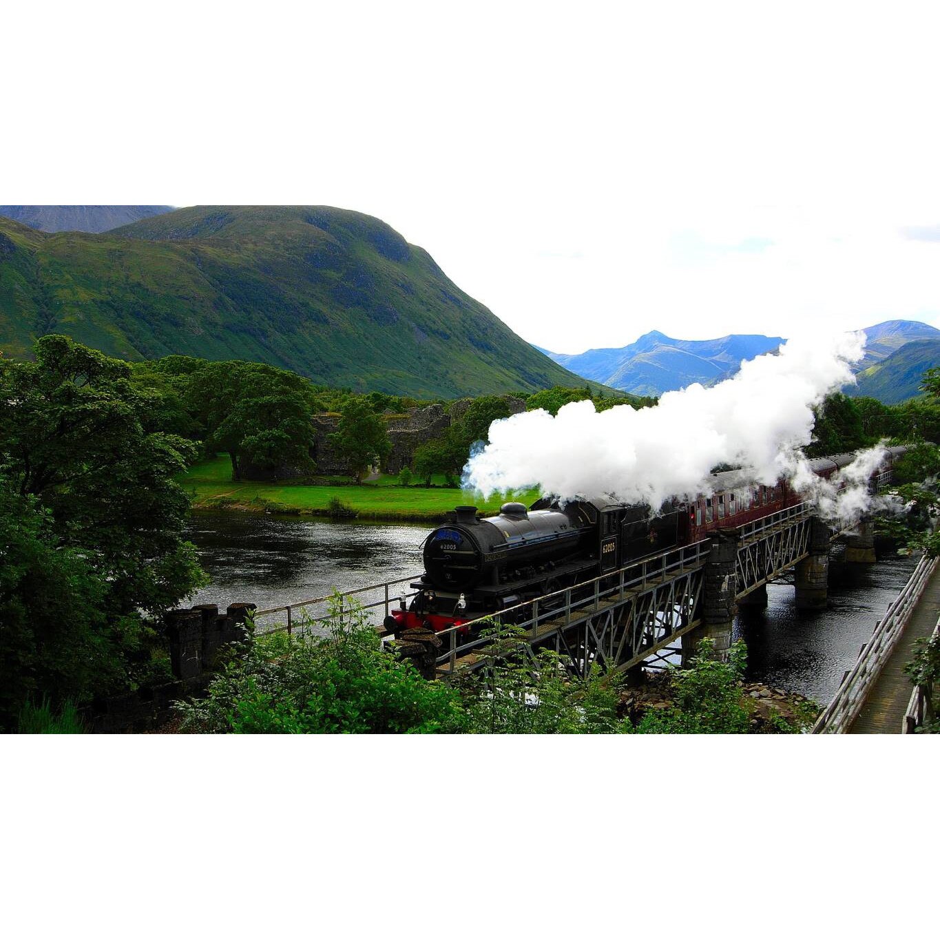 Tablou canvas 75x50 cm, Locomotive model 82