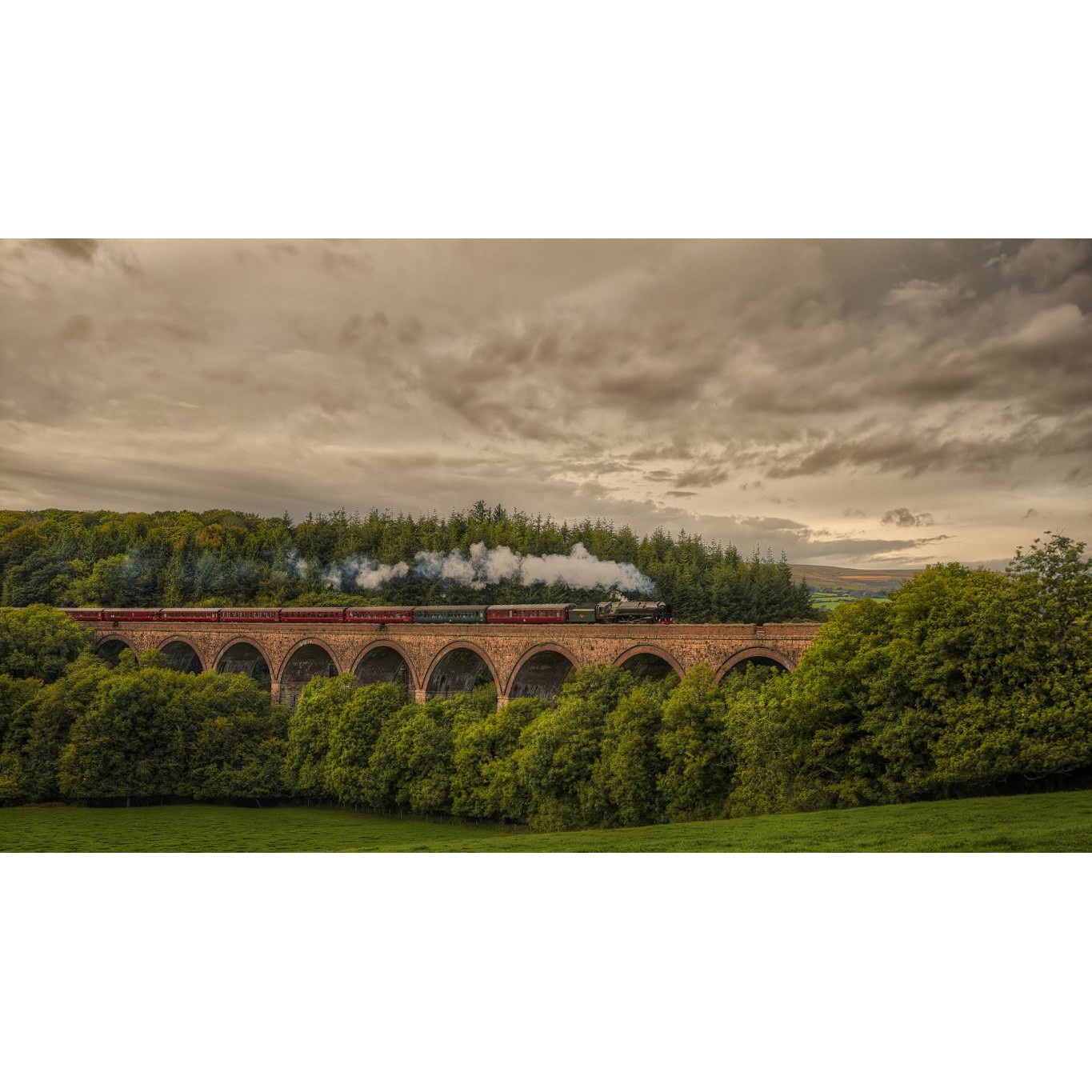 Tablou canvas 90x50 cm, Locomotive model 155