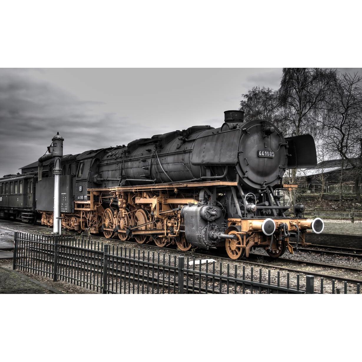 Tablou canvas 75x50 cm, Locomotive model 111
