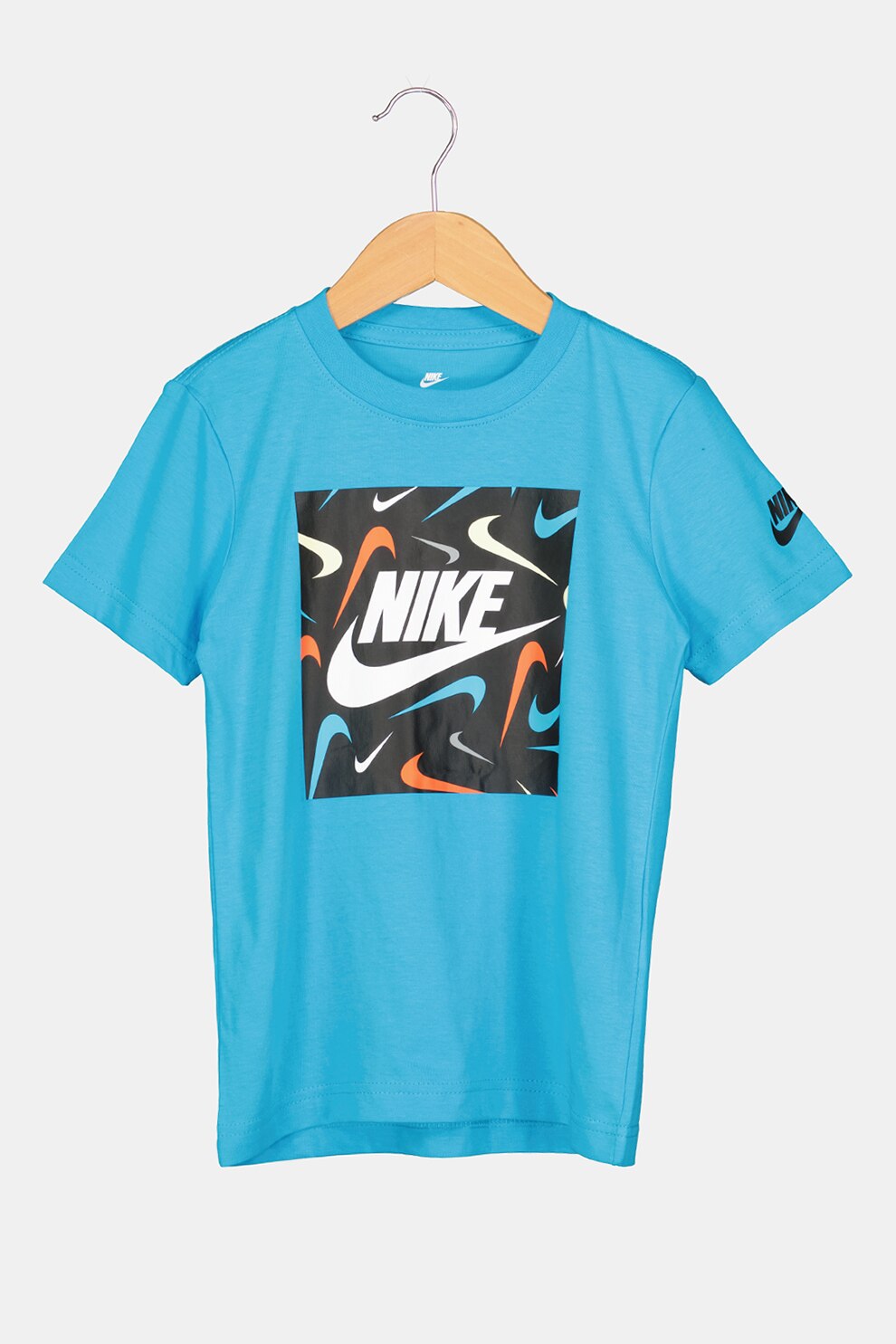 Nike, Tricou de bumbac cu logo, albastru royal, negru, oranj, 110-116 CM