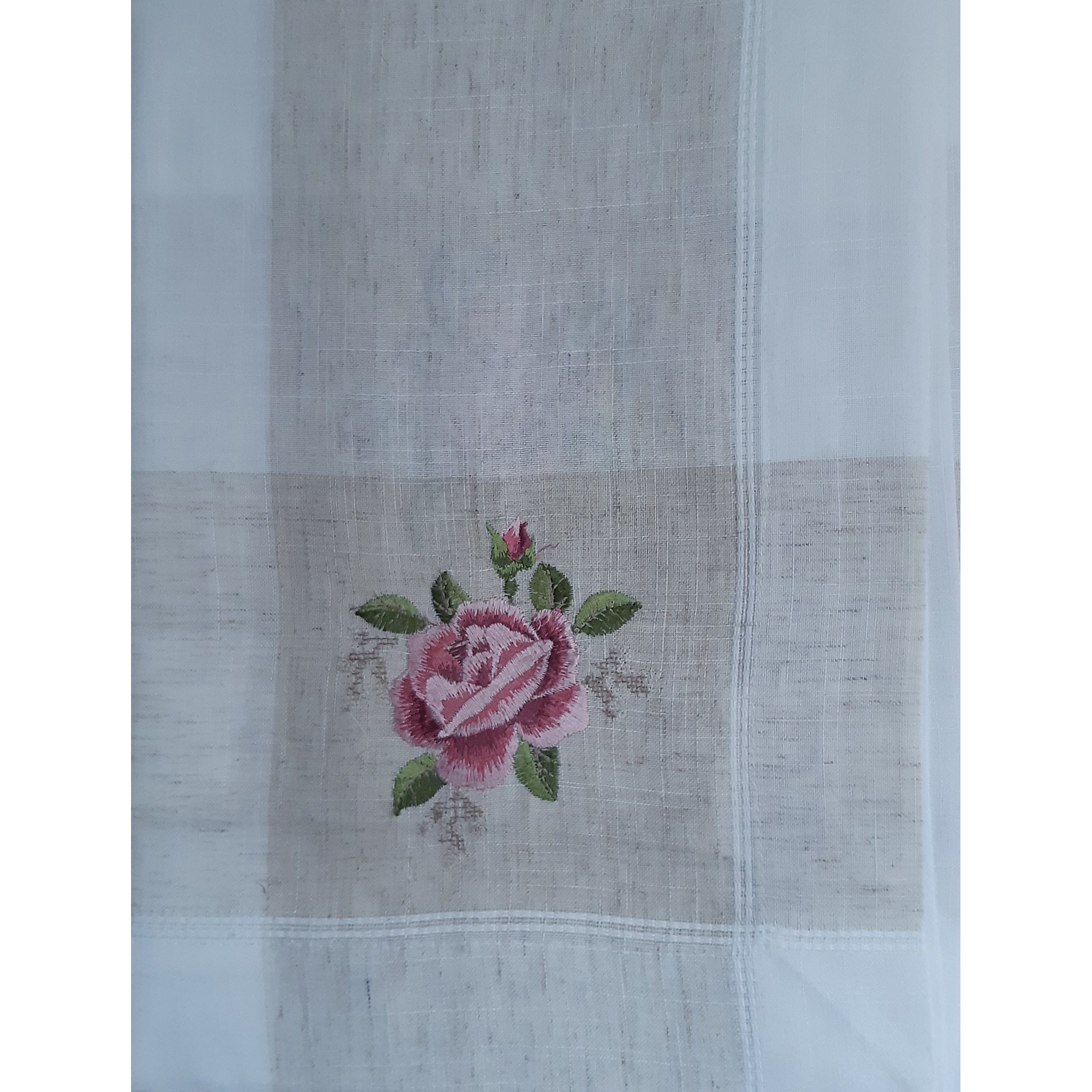 Fata de masa 150x220 cm, cu broderie