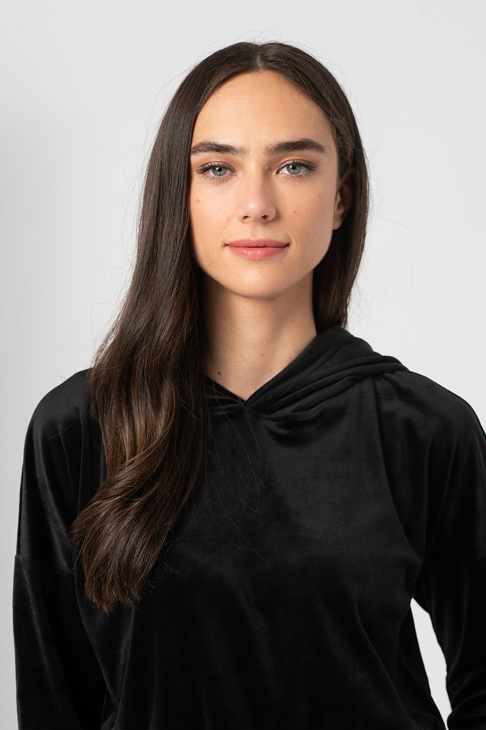 Noisy May, Hanorac crop de catifea Lupa, Negru