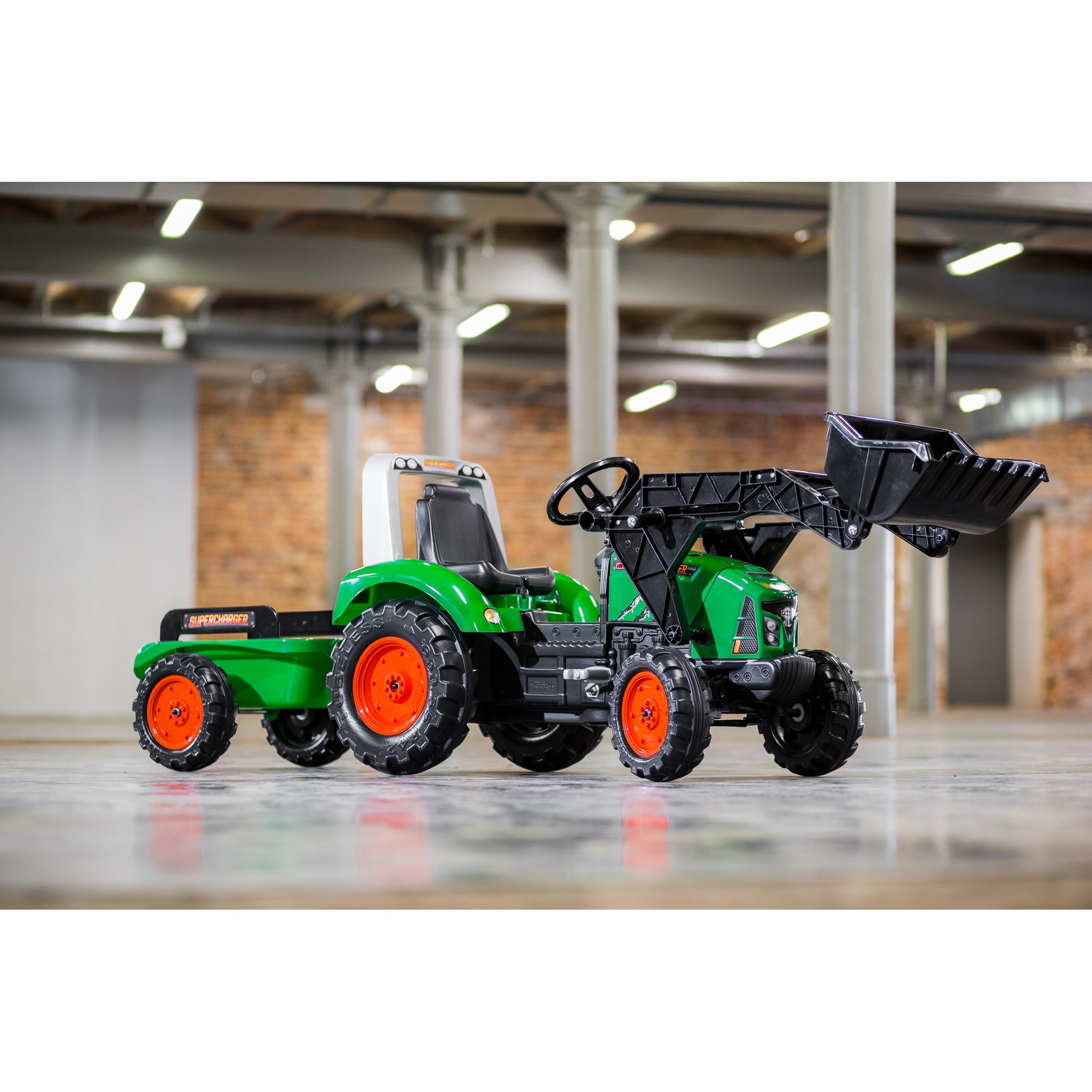 Tractor Falk pentru copii, cu pedale si remorca, Excavator pentru copii