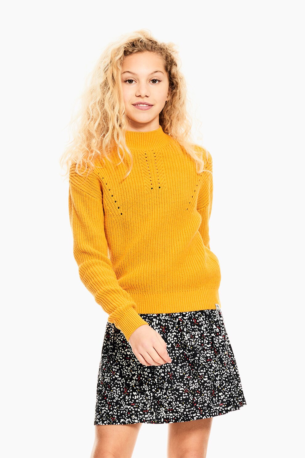 Garcia, Pulover din amestec de bumbac cu decolteu la baza gatului, Galben mustar