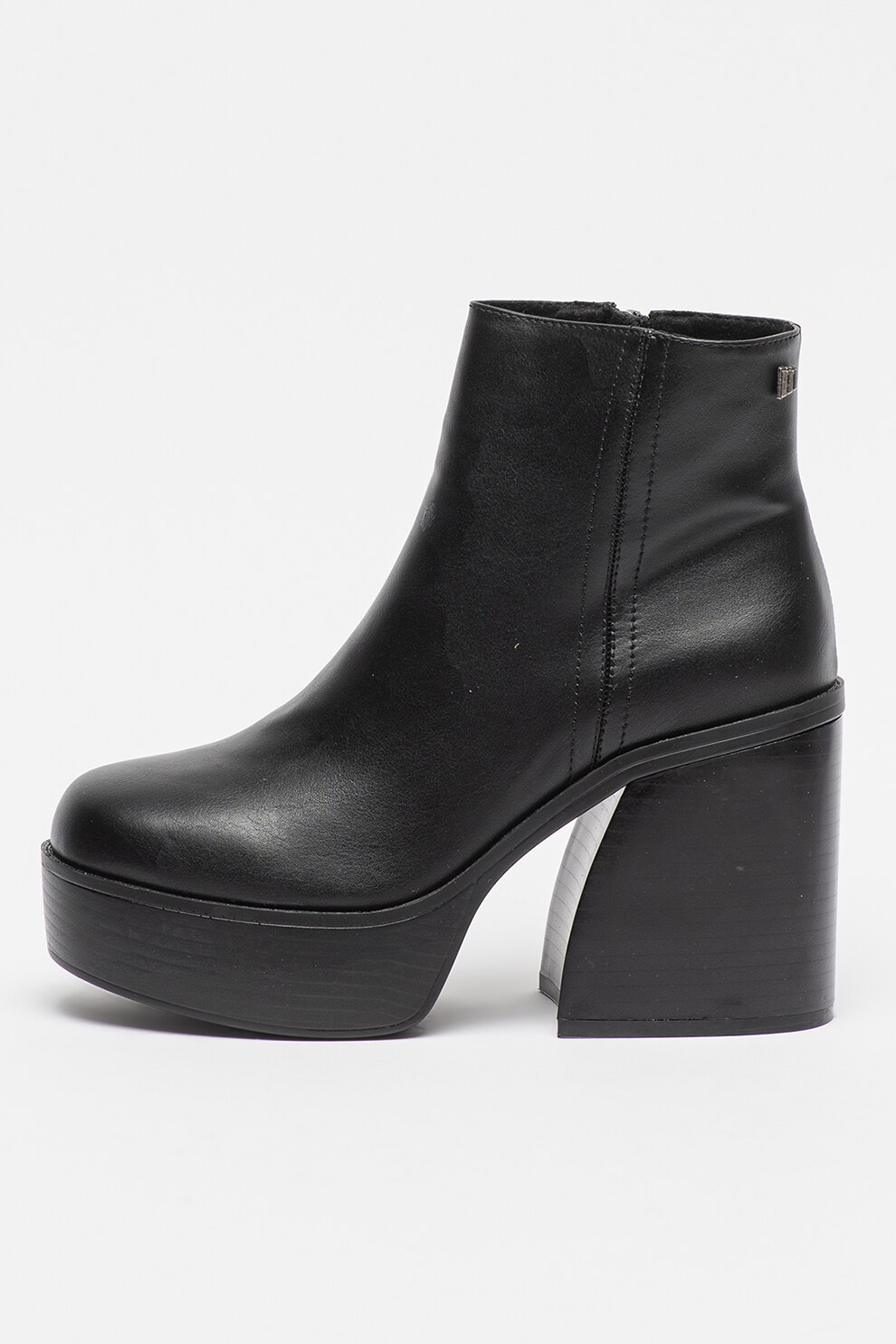 uo leo platform boot