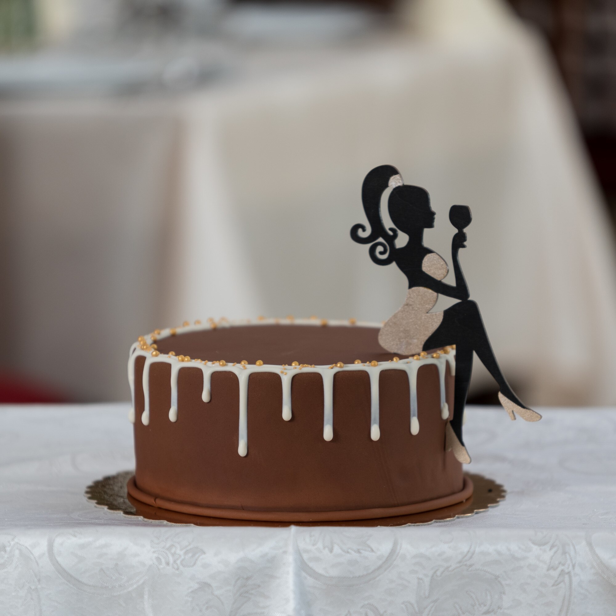 Decoratiune tort pentru petrecere aniversare 300 x 3 mm - eMAG.ro