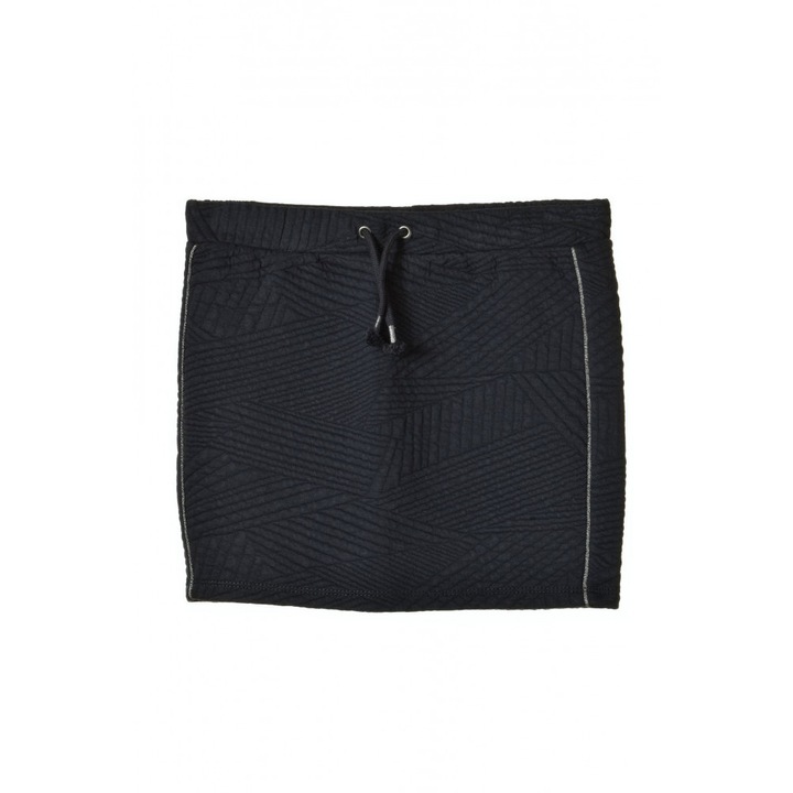 Пола Oliver, 164, Черен