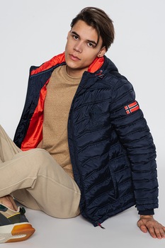 Geo Norway, Geaca matlasata cu gluga Crimson, Bleumarin inchis Geo Norway, Geaca matlasata cu gluga Crimson, Bleumarin inchis