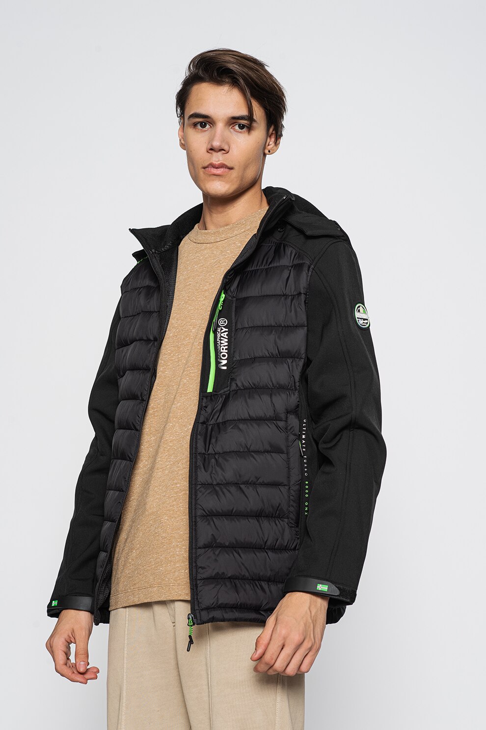 Geographical Norway, Geaca usoara cu segmente matlasate Taxon, Negru
