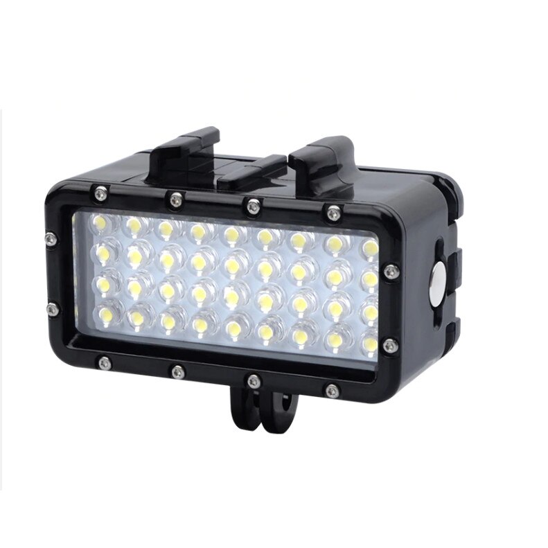 Lampa waterproof 45m pentru camere de actiune