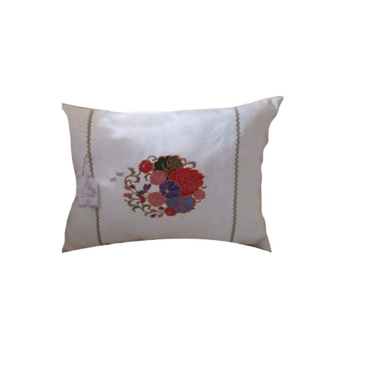 Pernuta decorativa, brodata, din bumbac, 45x50 cm, alb/rosu