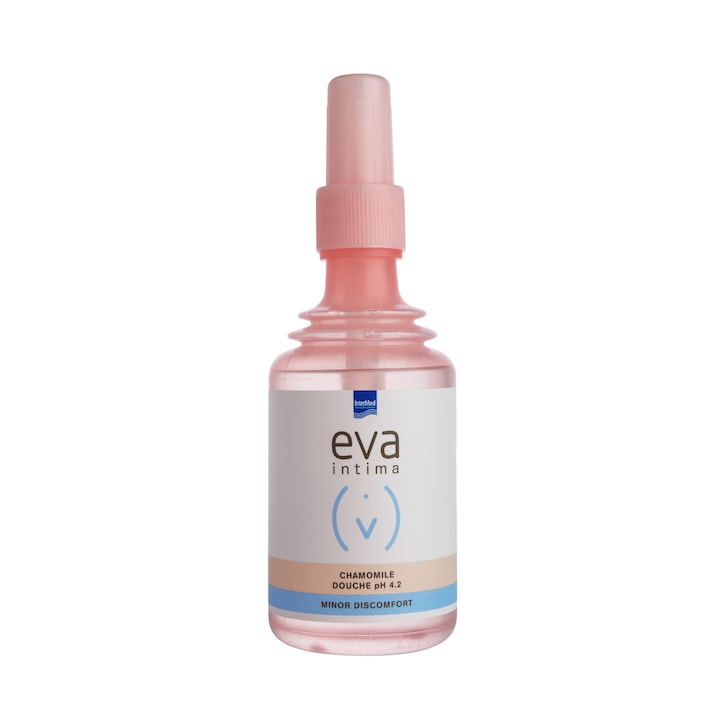 Solutie de curatare vaginala cu actiune calmanta Eva Intima Chamomile Douche pH 4.2, 147 ml
