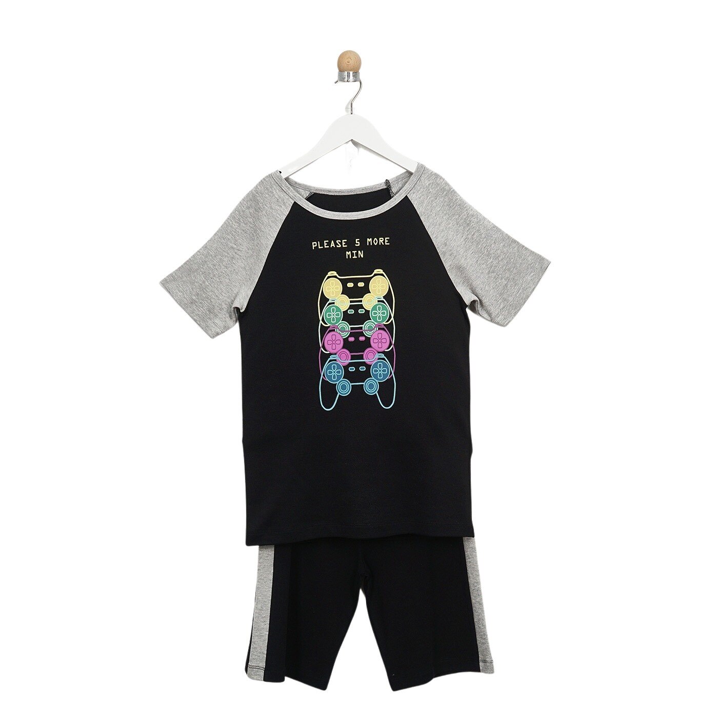 Set pijamale pentru baieti, culoare neagra, colectia Sleep 4347