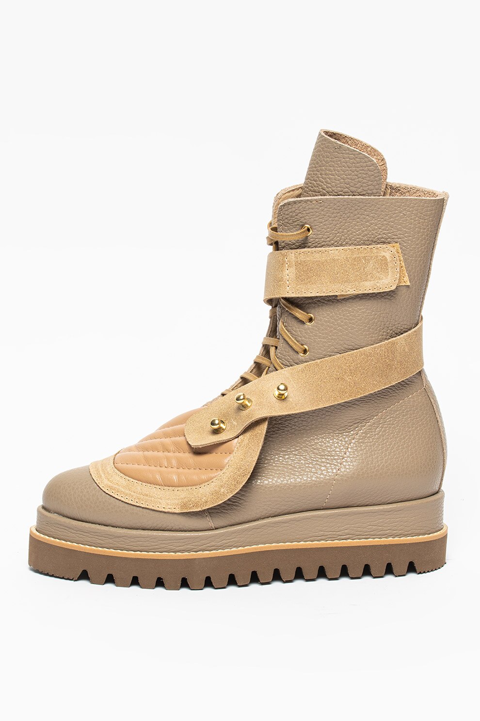 Mihaela Glavan, Ghete de piele cu model uni, Grej