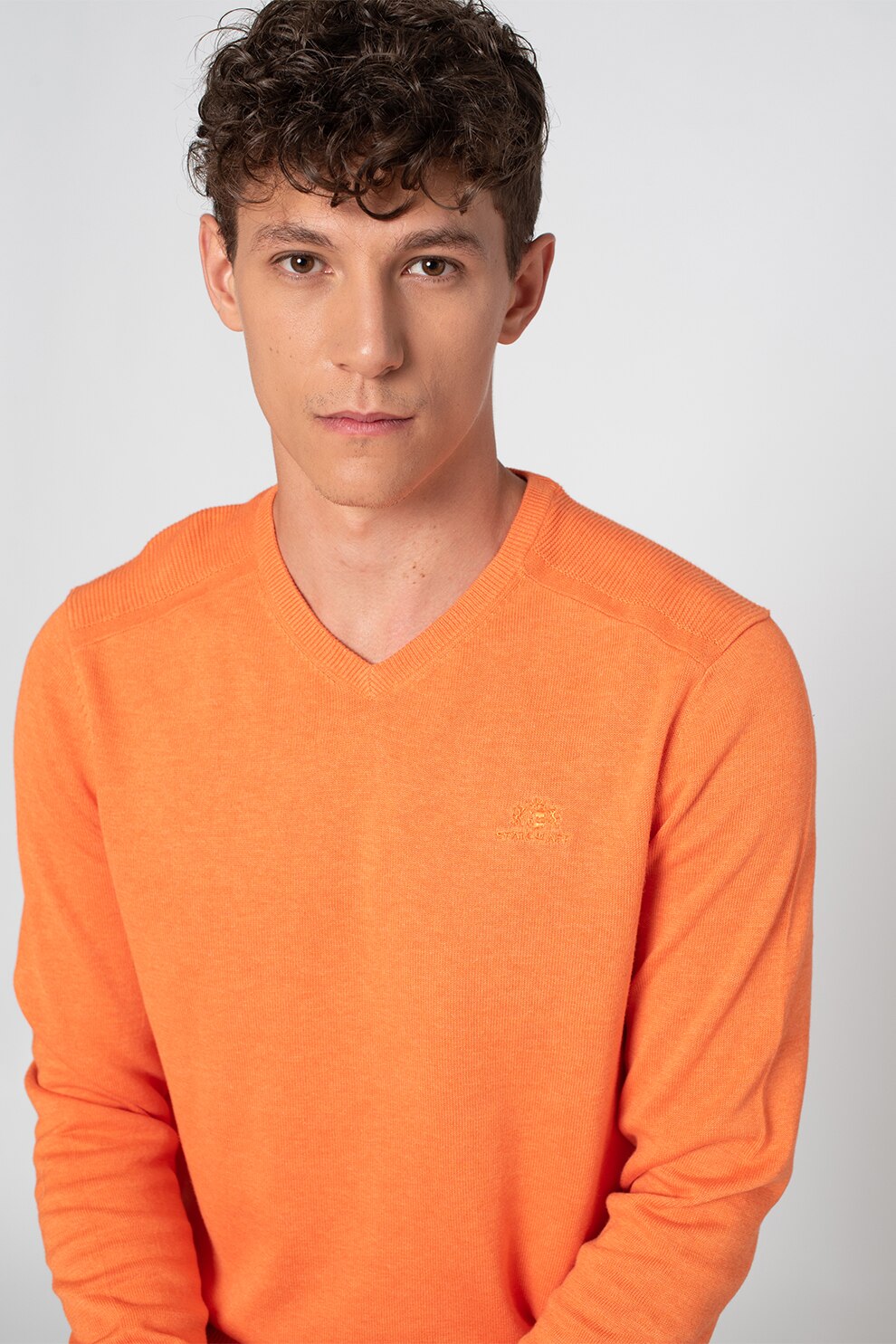 State of Art, Pulover regular fit tricotat fin cu decolteu in V, Oranj mandarina