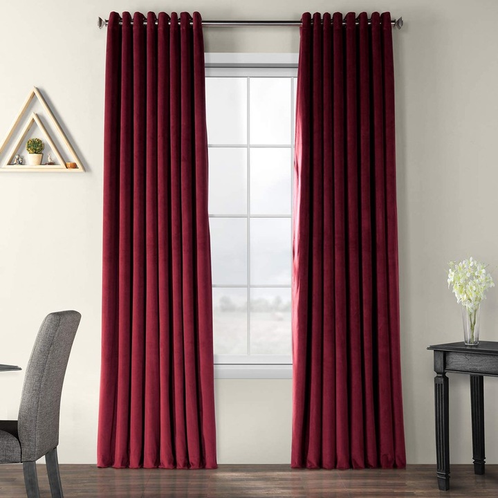 Draperie din catifea cu inele argintii, Madison, 150x225 cm, densitate 700 g/ml, Burgundy, 1 buc