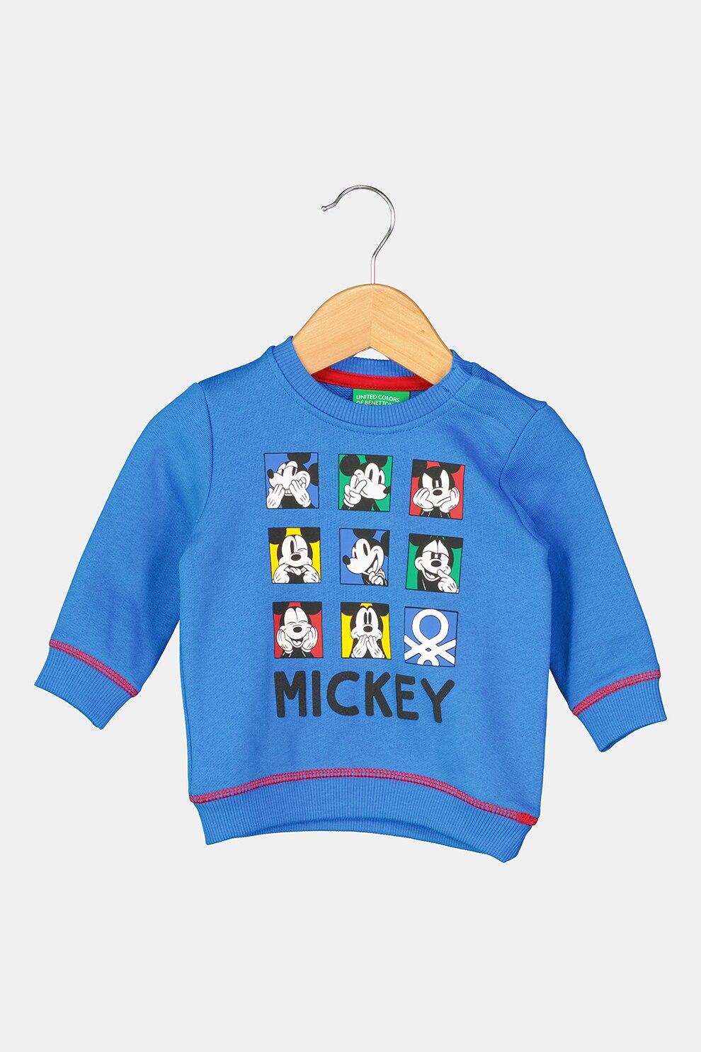 United Colors of Benetton, Bluza sport cu decolteu la baza gatului si imprimeu Mickey Mouse, Albastru royal