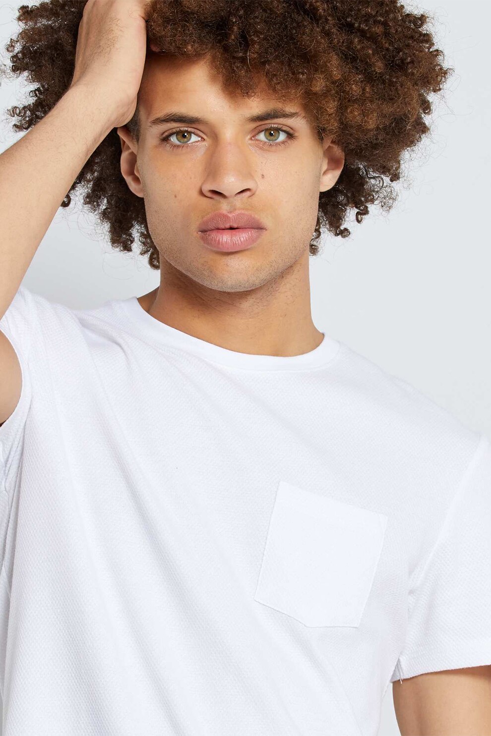 KIABI, Tricou slim fit cu buzunar pe piept, Alb