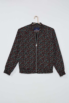 KIABI, Jacheta usoara cu imprimeu floral, Negru/Rosu/Alb KIABI, Jacheta usoara cu imprimeu floral, Negru/Rosu/Alb