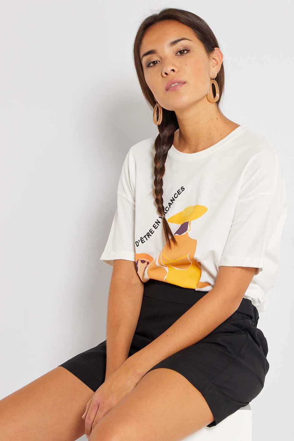 KIABI, Tricou cu decolteu rotund si imprimeu grafic, Alb/Galben