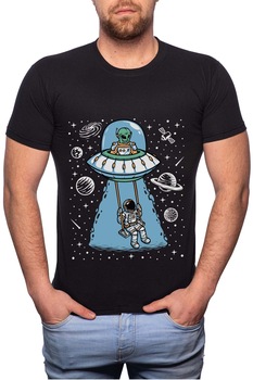Tricou barbati, Astronaut Play Swing, 100% Bumbac, R223, Negru Tricou barbati, Astronaut Play Swing, 100% Bumbac, R223, Negru
