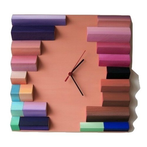 Ceas colorat de perete