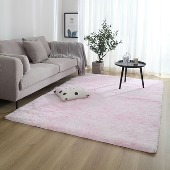 Covor Kring Shaggy, 70x140cm, 100% poliester, roz Covor Kring Shaggy, 70x140cm, 100% poliester, roz