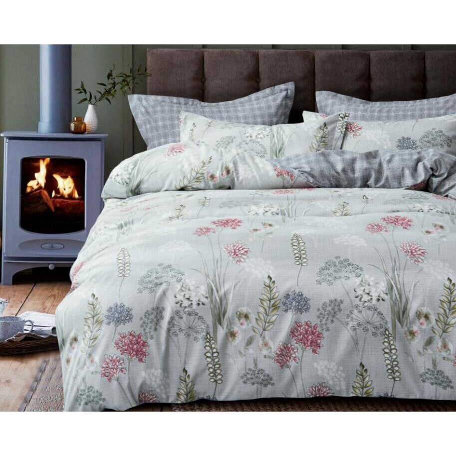 Set complet de lenjerie pentru pat dublu , din finet, cu 4 fete de perna, Evia Home FN010/75