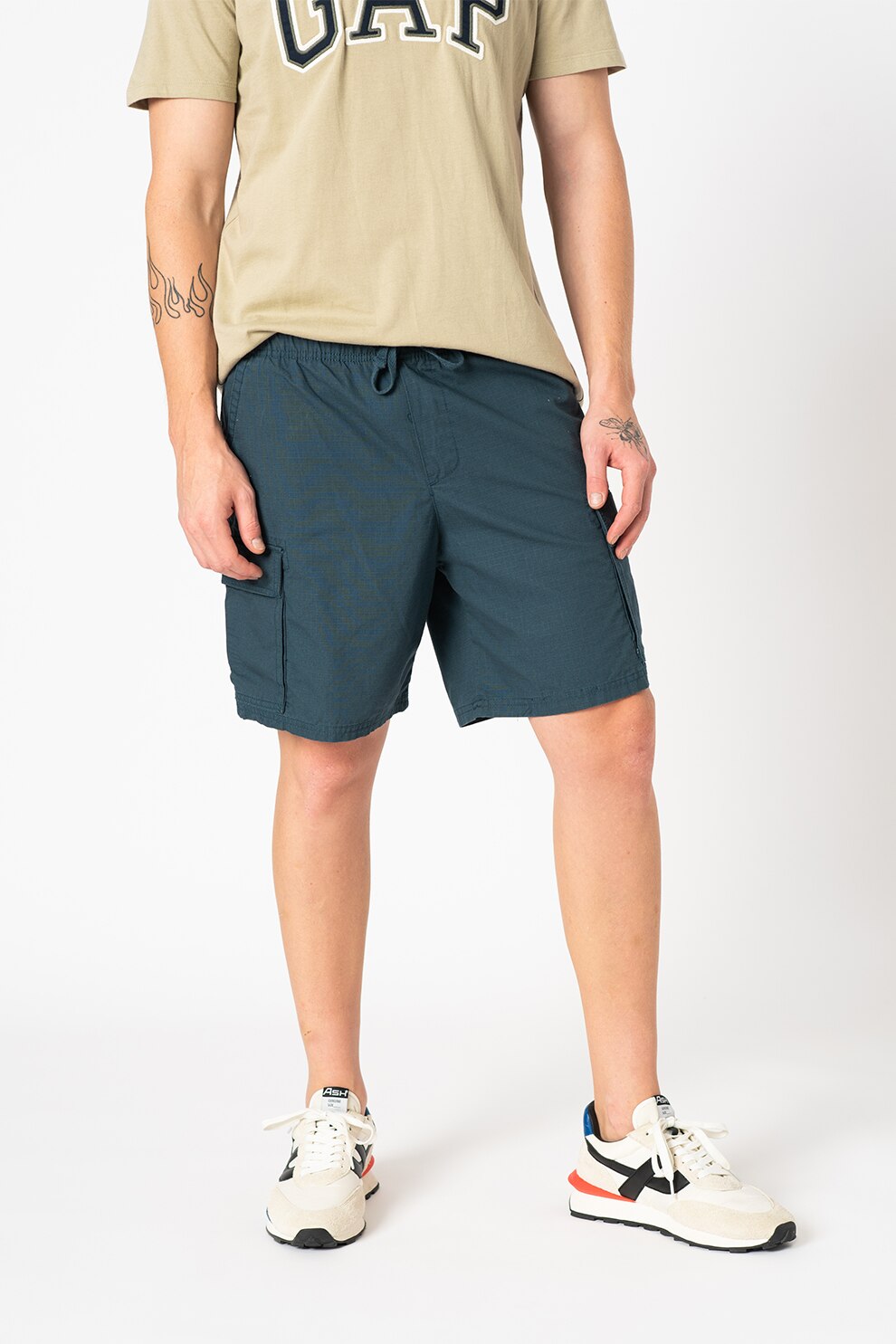 GAP, Pantaloni scurti cargo cu snur de ajustare 8