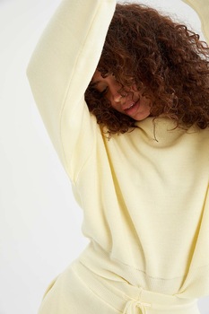 DeFacto, Hanorac tricotat fin cu maneci cazute, galben pal DeFacto, Hanorac tricotat fin cu maneci cazute, galben pal