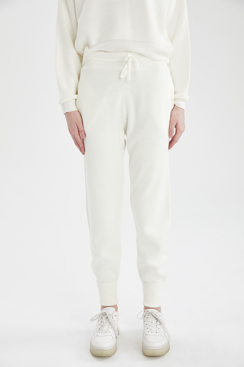 DeFacto, Pantaloni sport cu talie inalta si snur in talie, Alb