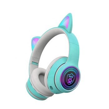 Casti wireless pliabile AKZ K27 cu model, urechi de pisica, impermeabil IPX-6, Bluetooth 5.0, suport card SD, AUX, sunet HiFi, extra Bass, iluminare LED, albastru deschis Casti wireless pliabile AKZ K27 cu model, urechi de pisica, impermeabil IPX-6, Bluetooth 5.0, suport card SD, AUX, sunet HiFi, extra Bass, iluminare LED, albastru deschis