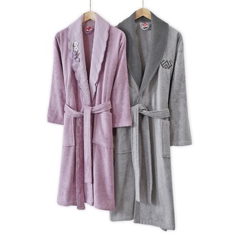 Set 2 halate de baie si 3 prosoape,smart,cotton box,gri/lila Set 2 halate de baie si 3 prosoape,smart,cotton box,gri/lila