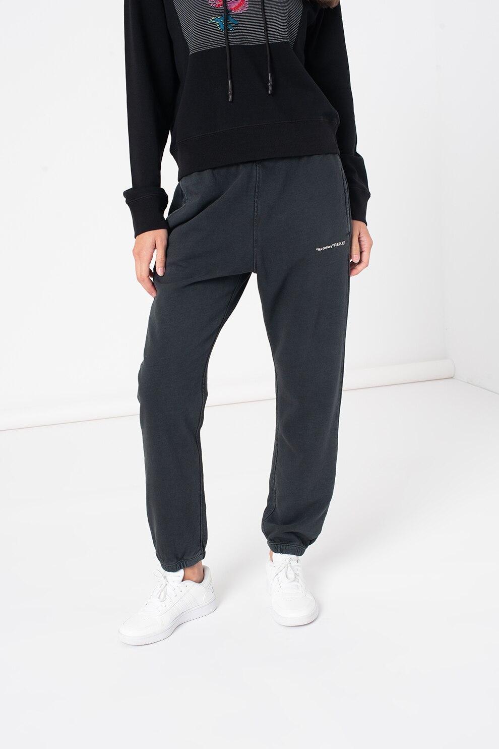 Replay, Pantaloni sport cu buzunare laterale, Gri carbune