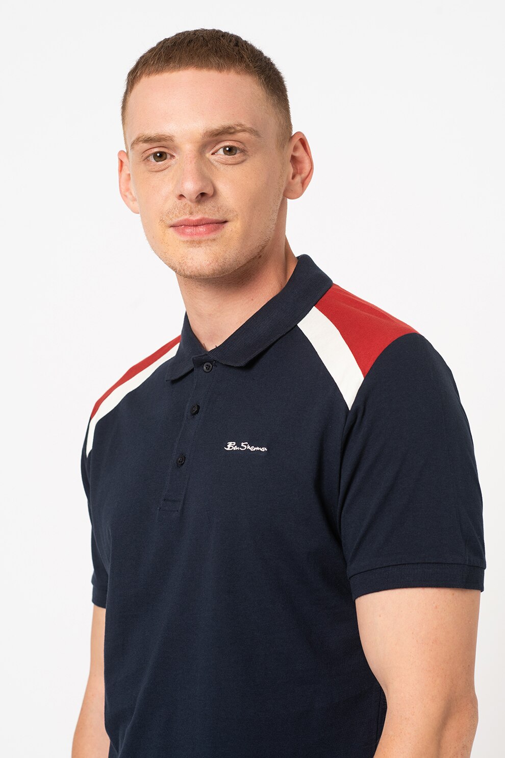 Ben Sherman, Tricou polo de bumbac cu segmente contrastante, Bleumarin inchis/Rosu