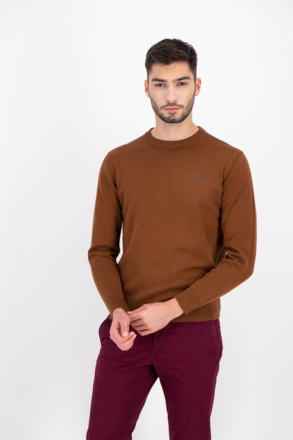 Gant, Pulover regular fit cu decolteu la baza gatului, Scortisoara