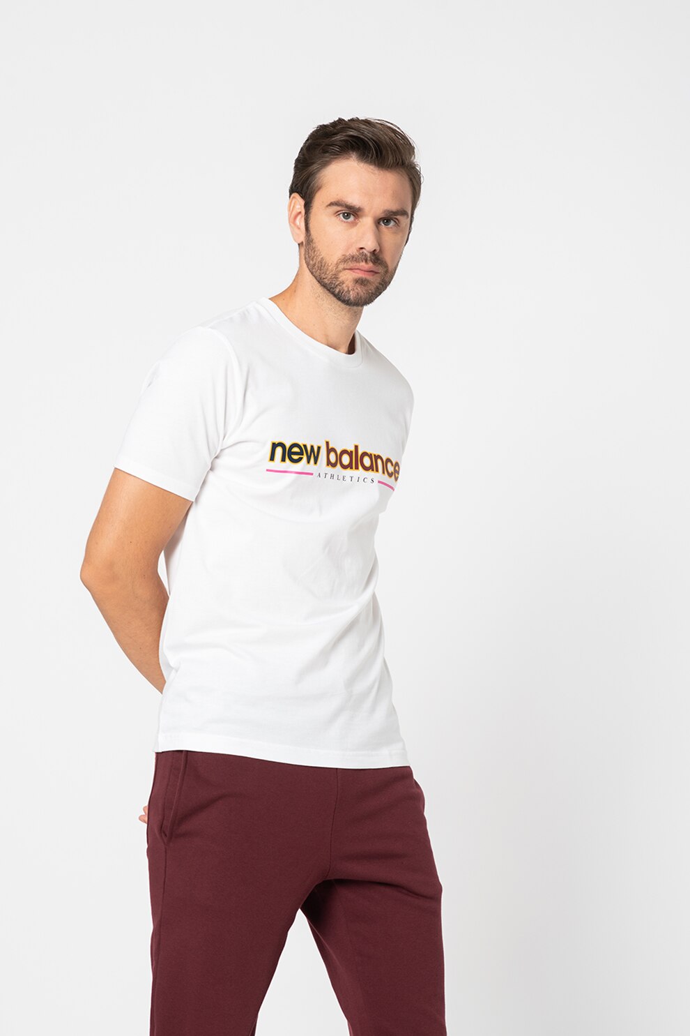 New Balance, Tricou cu imprimeu logo Athletics Higher Learning, alb optic, rosu Bordeaux, oranj
