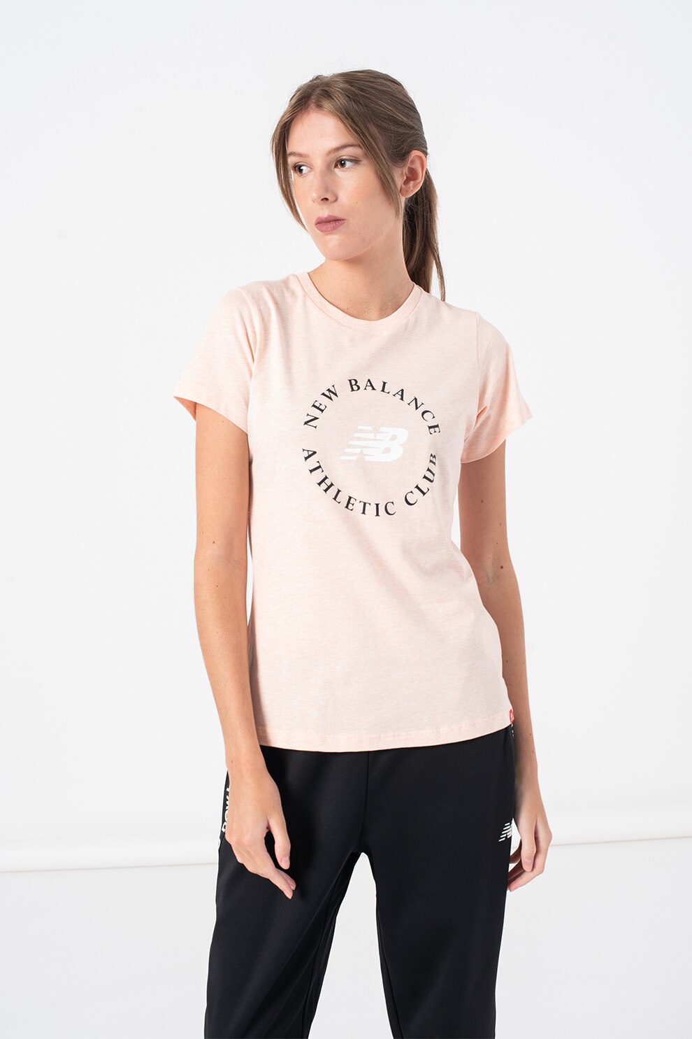 New Balance, Tricou relaxed fit de bumbac cu imprimeu logo, Roz piersica/ Negru/ Alb