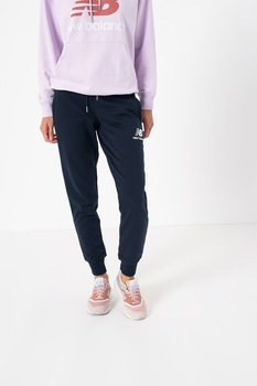 New Balance, Pantaloni sport cu imprimeu logo Essentials, Bleumarin New Balance, Pantaloni sport cu imprimeu logo Essentials, Bleumarin