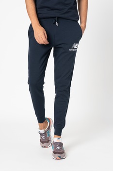 New Balance, Pantaloni sport slim fit cu logo Essential Stack, Bleumarin/Alb