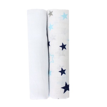 Set 2 scutece, muselina, alb cu stelute albastre , 75 x 70 cm Set 2 scutece, muselina, alb cu stelute albastre , 75 x 70 cm