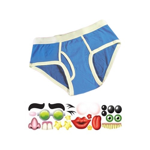 Felicitare amuzanta Little Extra Pantaloni scurti