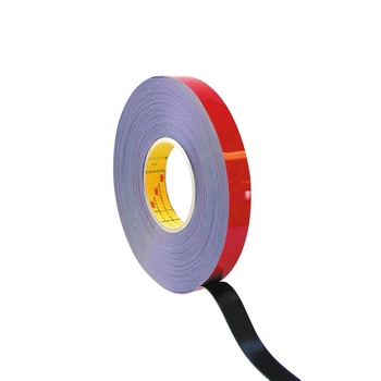 Banda Dublu Adeziva 3M Acril Plus, 6mmx20m Banda Dublu Adeziva 3M Acril Plus, 6mmx20m