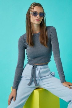 KOTON, Bluza crop cu aspect stralucitor, gri KOTON, Bluza crop cu aspect stralucitor, gri