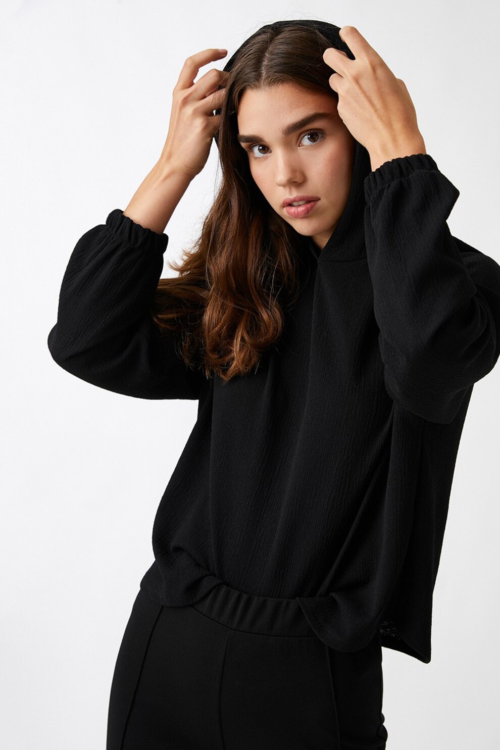 KOTON, Hanorac texturat cu mansete elastice, Negru