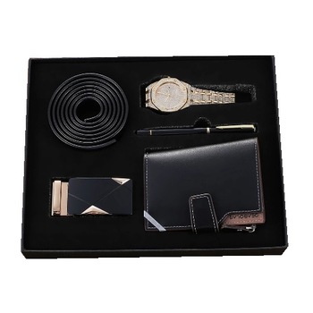 Set cadou pentru barbati 5 buc ceas luxury, curea de piele, catarama, portofel, pix Set cadou pentru barbati 5 buc ceas luxury, curea de piele, catarama, portofel, pix