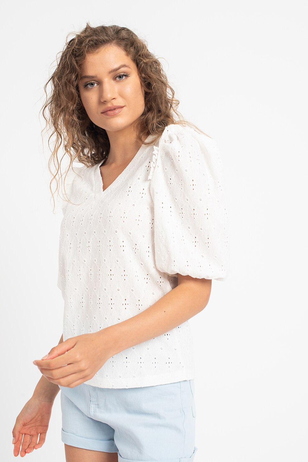 Sisters Point, Bluza cu decupaje si maneci bufante Eina, Alb