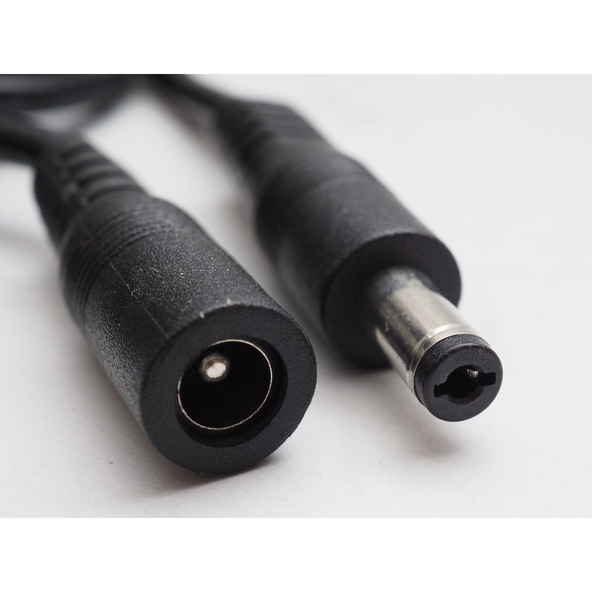 Cablu 2.1 x 5.5mm tata - mama, lungime 2 metri -