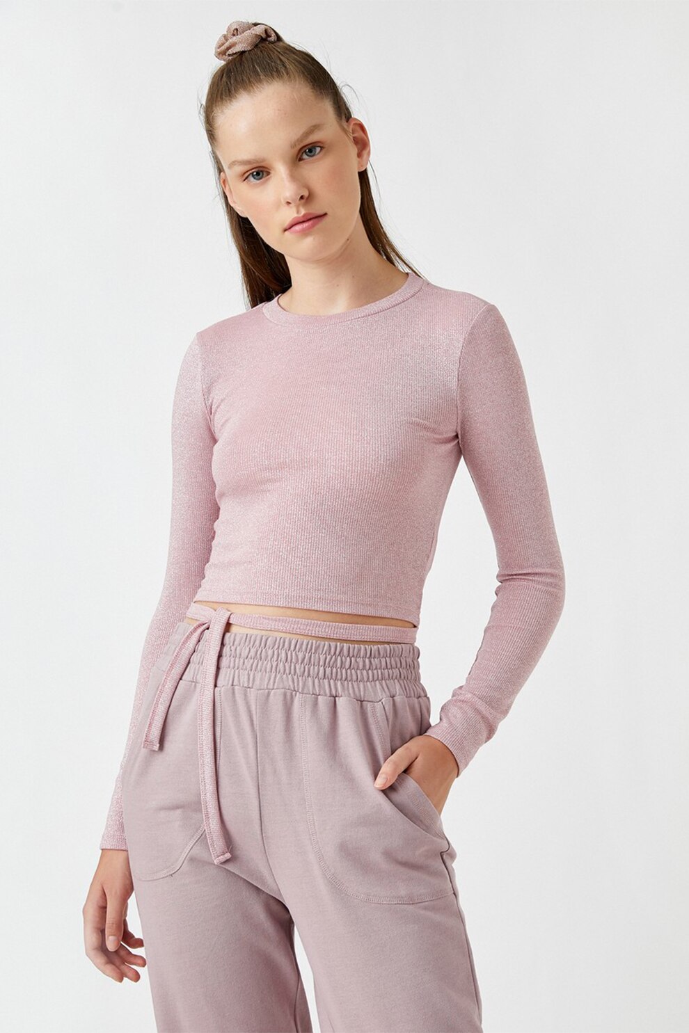 KOTON, Bluza crop cu aspect stralucitor, Roz pastel